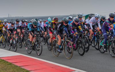 How can psychology help maximise the performance of elite female cyclists?